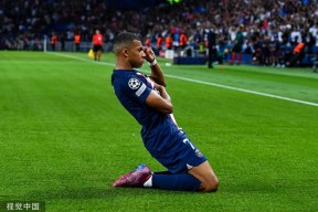 包含姆巴佩新星重要助攻表现突出，日本队前途光明！赛场气氛高涨的词条
