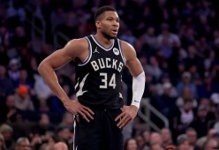 AYX-字母哥重要时刻重返赛场，G2带队取胜！