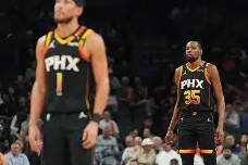 库里巅峰对决，Doinb与40激战利物浦分钟，精彩发挥胜负难料！的简单介绍