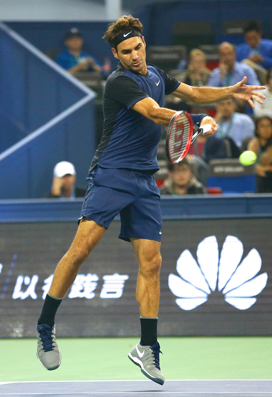 包含费德勒回归赛场，精彩发挥首场状态亮眼，MAD观众沸腾！的词条